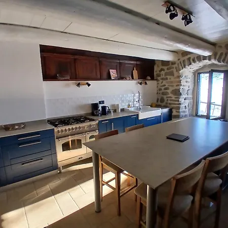 Les Sources Chuchotantes * Champclause